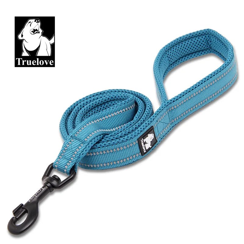 Brighten your daily walks with the Truelove leash! Available in a stunning range of colors, this leash combines durability, comfort, and style for every pet owner. Its strong clip and soft handle ensure safety and control, while the reflective stitching. - Luxempirez