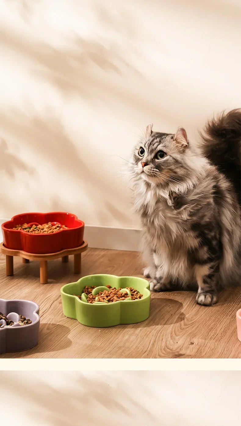 Colorful flower - shaped slow feeder bowls that turn every meal into a fun, healthy eating ritual for dogs and cats. - Luxempirez