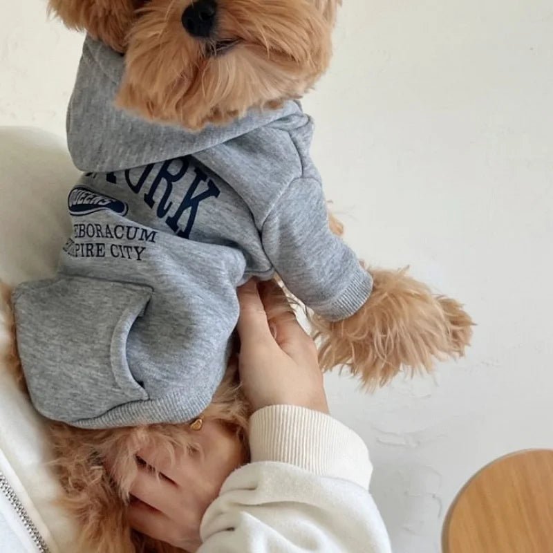 Elevate your pet’s style with this premium New York dog hoodie, crafted for discerning owners who demand both fashion and comfort for their four - legged companions. Inspired by the timeless sophistication of the Empire City. - Luxempirez