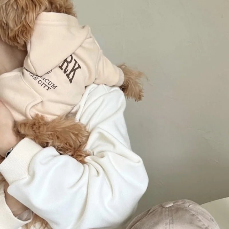 Elevate your pet’s style with this premium New York dog hoodie, crafted for discerning owners who demand both fashion and comfort for their four - legged companions. Inspired by the timeless sophistication of the Empire City. - Luxempirez