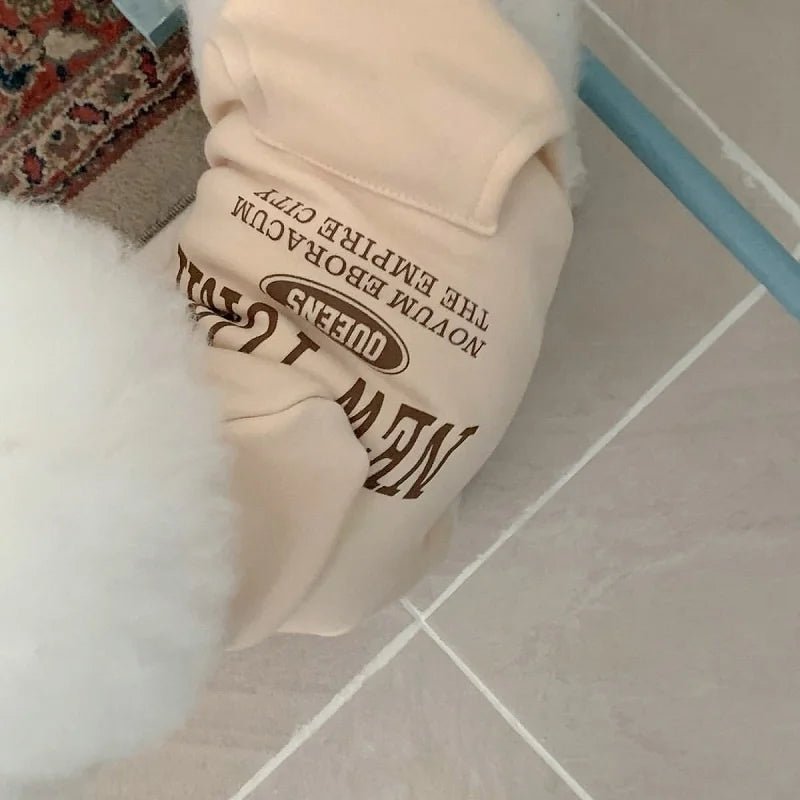 Elevate your pet’s style with this premium New York dog hoodie, crafted for discerning owners who demand both fashion and comfort for their four - legged companions. Inspired by the timeless sophistication of the Empire City. - Luxempirez