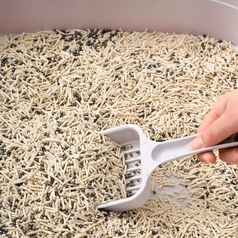 Infusé d'un parfum longue durée sans danger pour les animaux et de puissants agents neutralisant les odeurs, une simple légère pulvérisation sur la litière offre une fraîcheur continue sans poussière ni produits chimiques agressifs. - Luxempirez