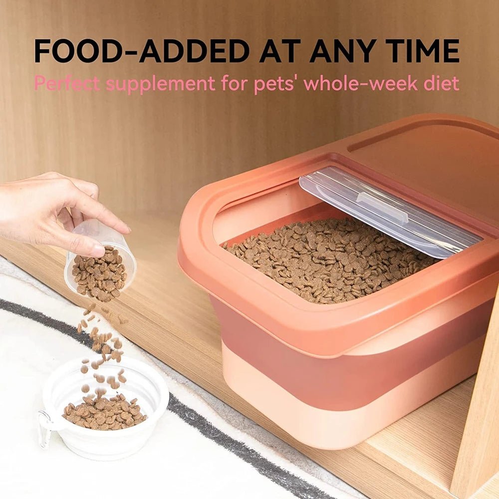 Keep your pet’s food fresh, organized, and easy to access with this 13/33 LB Collapsible Pet Food Storage Container. Designed for both cats and dogs, it offers an airtight seal and space‑saving design for modern kitchens. - Luxempirez