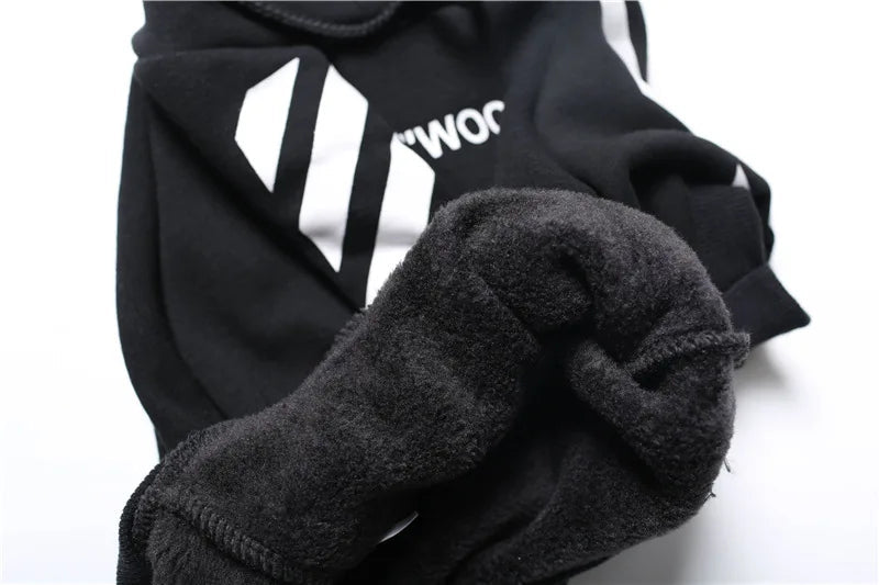 Let your dog make a statement in this luxurious black hoodie, adorned with intricate floral motifs and bold design accents front and back. The high - quality fabric ensures lasting comfort and warmth, while the unique aesthetic featuring "WOOF". - Luxempirez