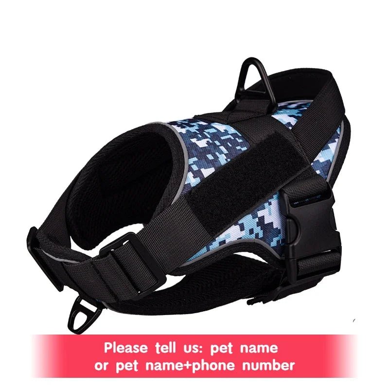 Style avec notre harnais exclusif pour chien d'assistance méticuleusement conçu pour les propriétaires d'animaux exigeants qui exigent le meilleur pour leurs compagnons à quatre pattes. Doté d'un design sophistiqué d'inspiration militaire - Luxempirez