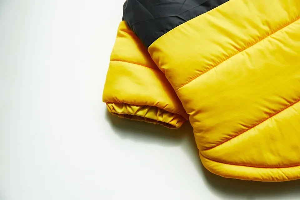 This "The Dog Fans" jacket blends luxury and elegance for your four - legged friend. Made from premium materials, it delivers outstanding comfort while elevating your dog's style on every walk. - Luxempirez